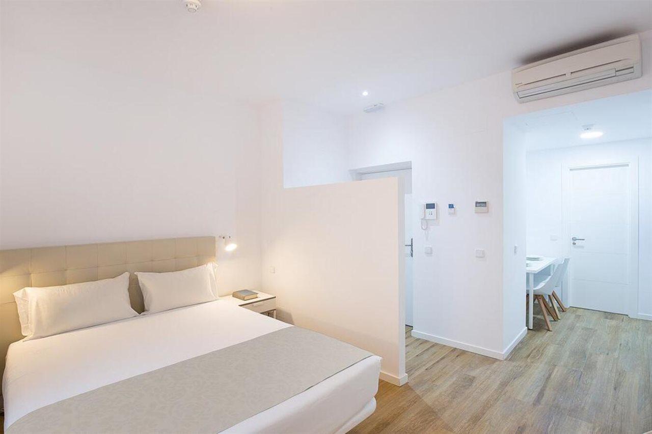 Apartamentos Tandem La Bolsa 4 Madrid Dış mekan fotoğraf